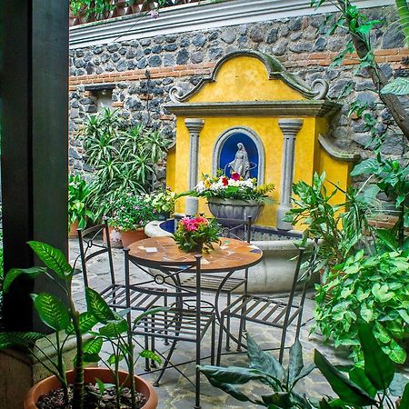 Don Valentino Hotel Antigua ภายนอก รูปภาพ