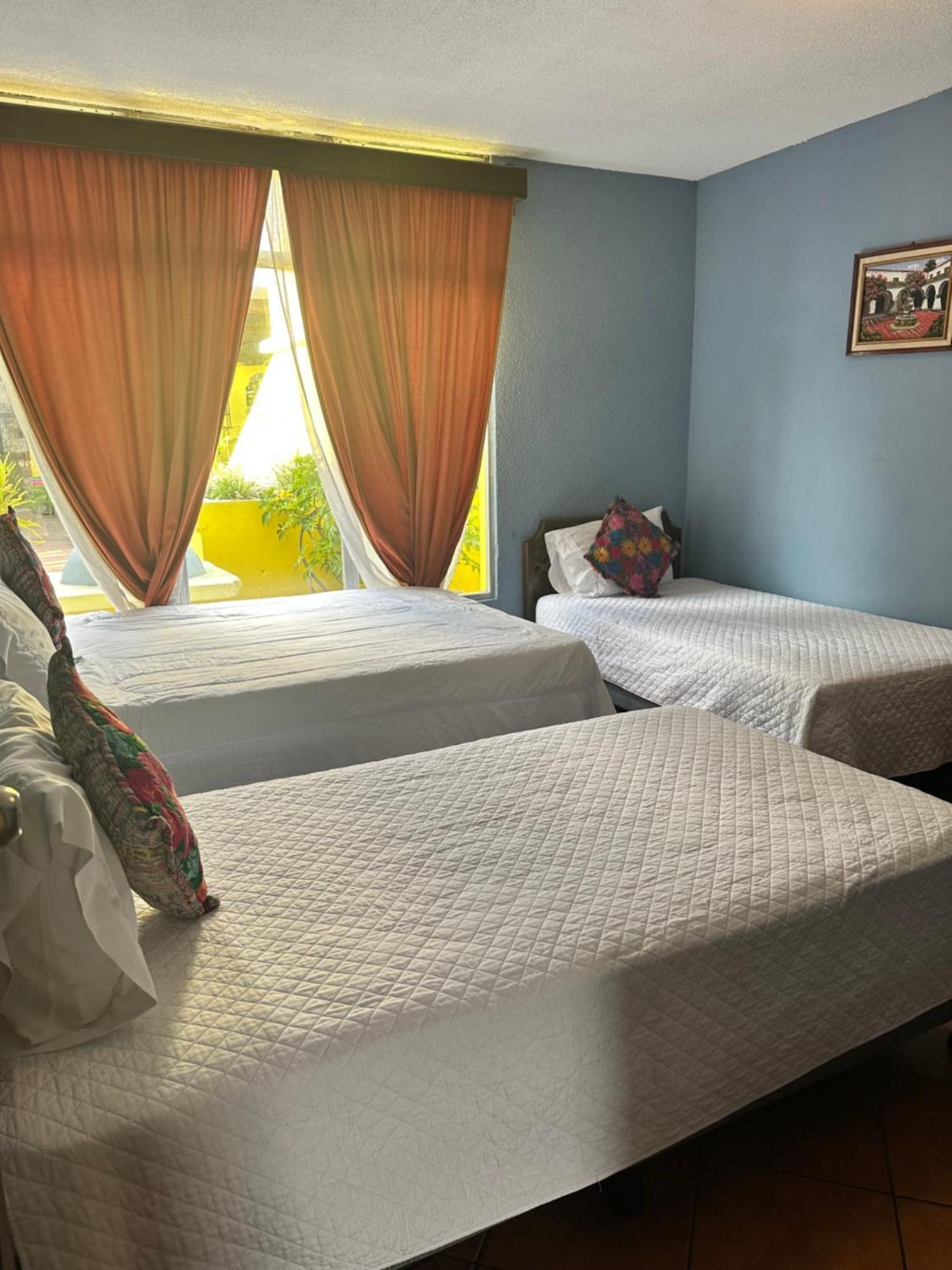 Don Valentino Hotel Antigua ภายนอก รูปภาพ