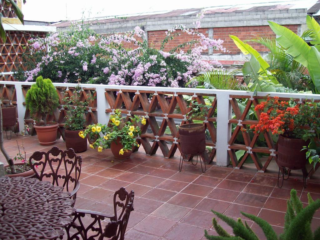 Don Valentino Hotel Antigua ภายนอก รูปภาพ