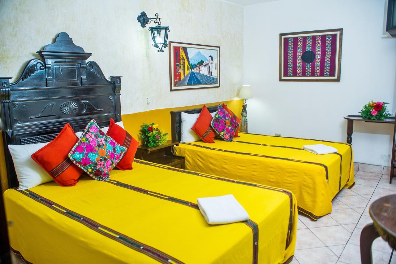 Don Valentino Hotel Antigua ภายนอก รูปภาพ