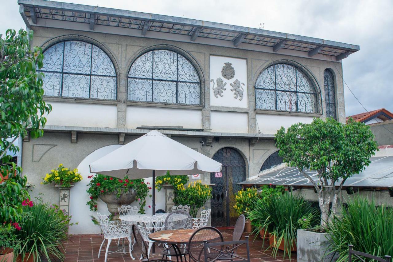 Don Valentino Hotel Antigua ภายนอก รูปภาพ