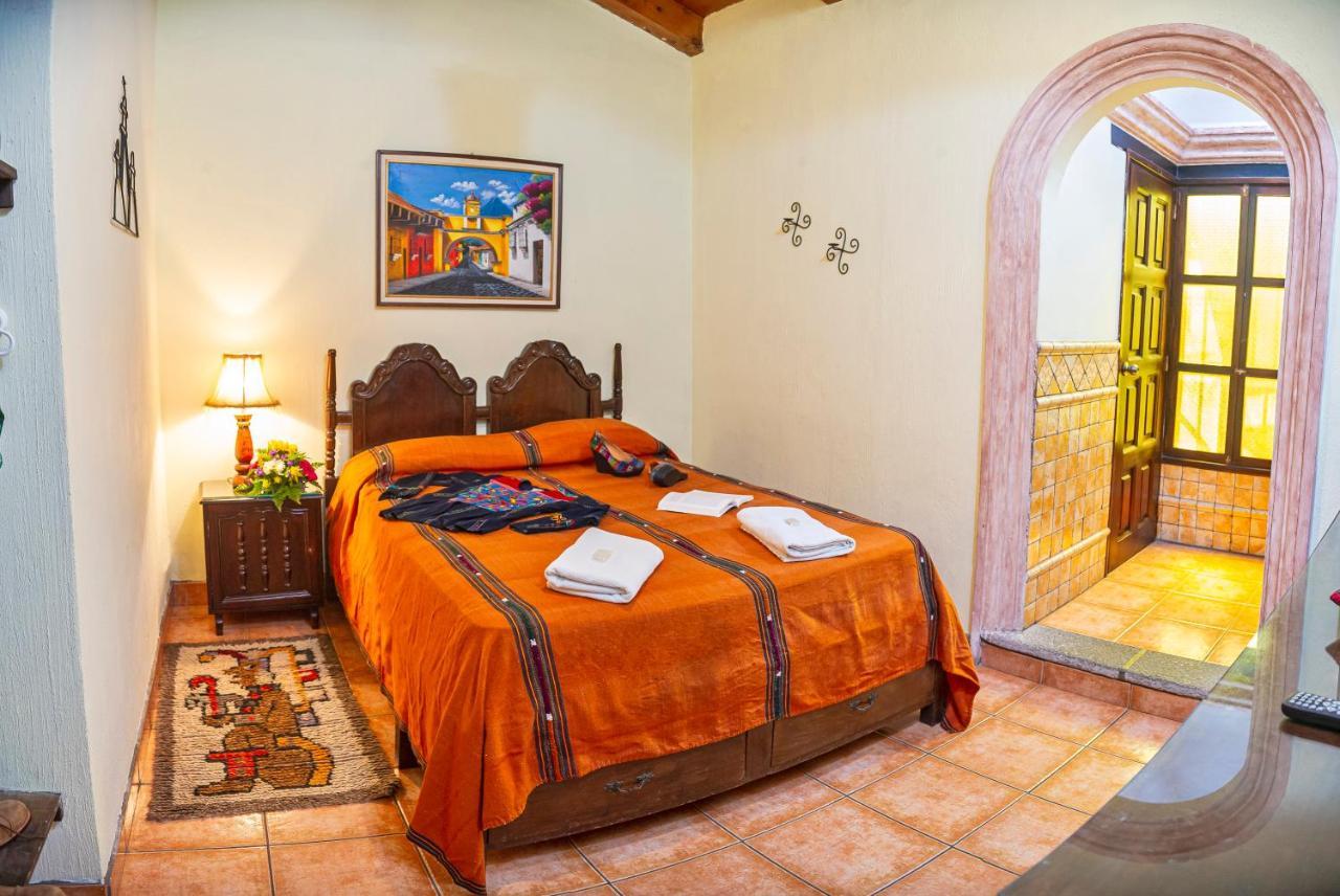 Don Valentino Hotel Antigua ภายนอก รูปภาพ