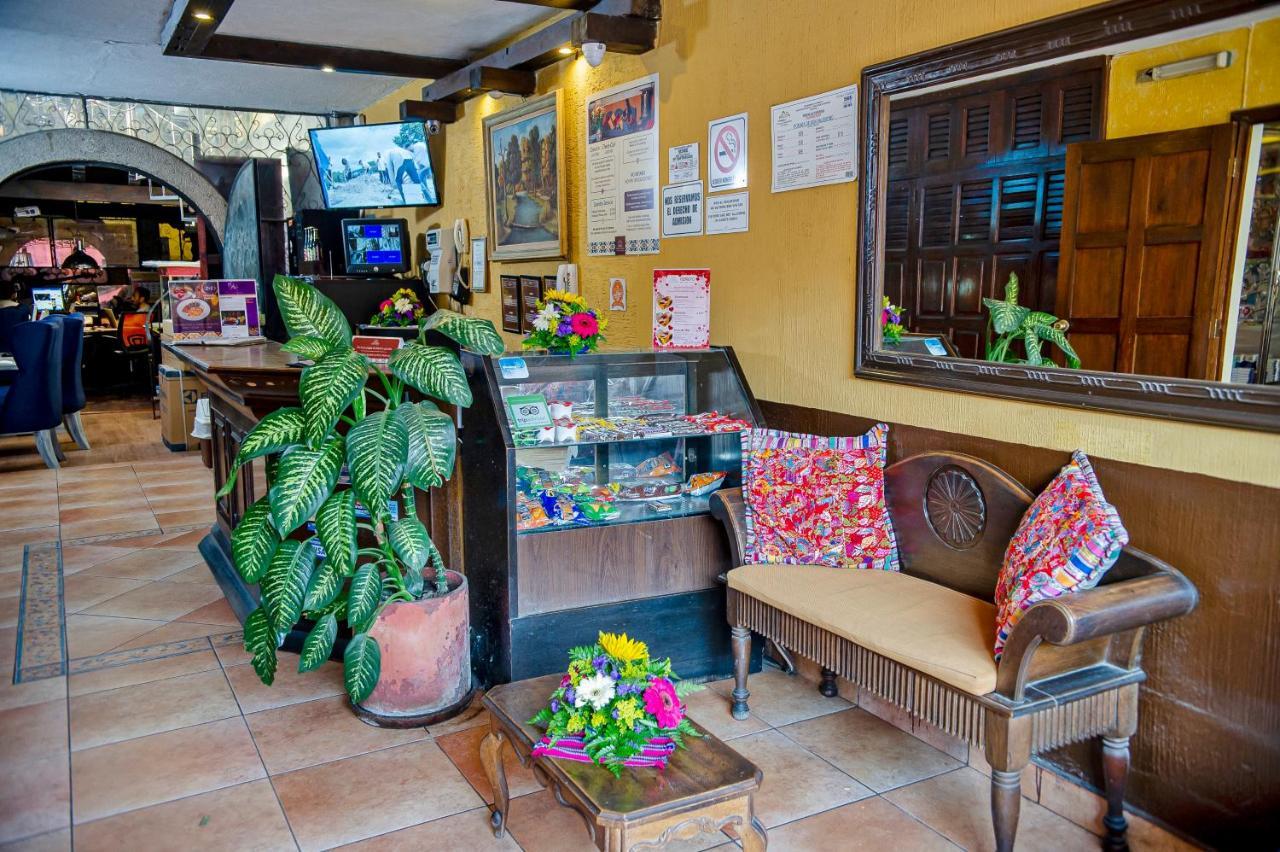 Don Valentino Hotel Antigua ภายนอก รูปภาพ
